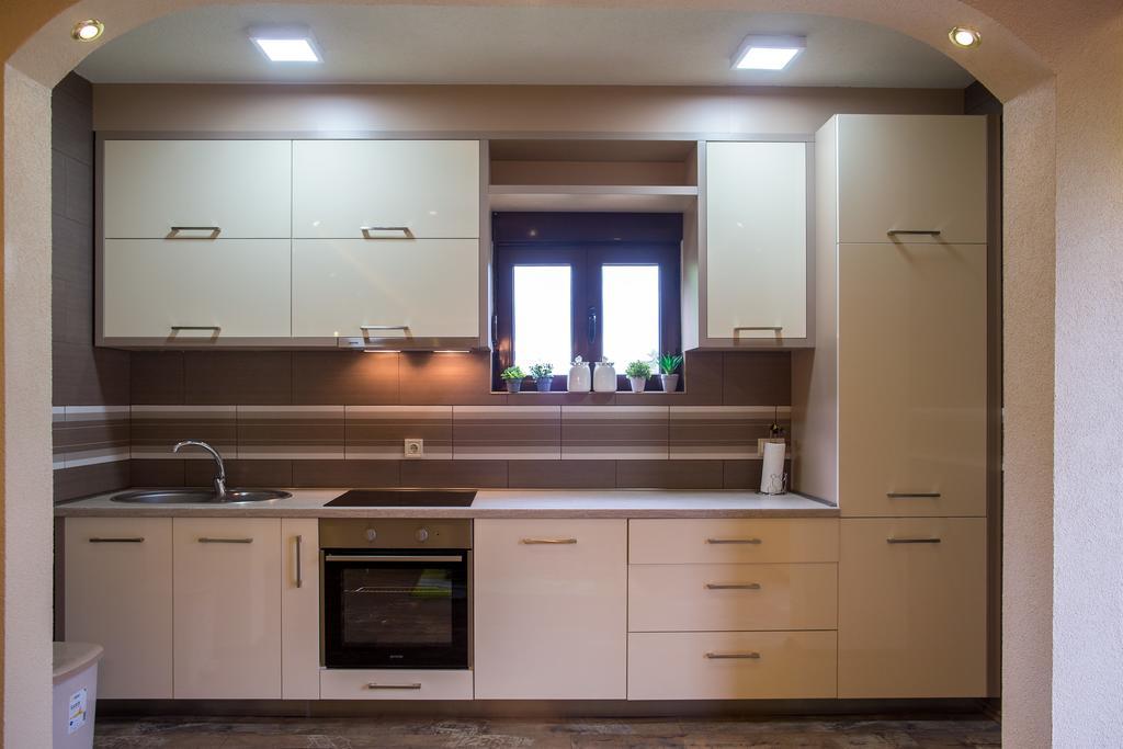 Apartment Bambo Tre Sorrele Котор Екстериор снимка